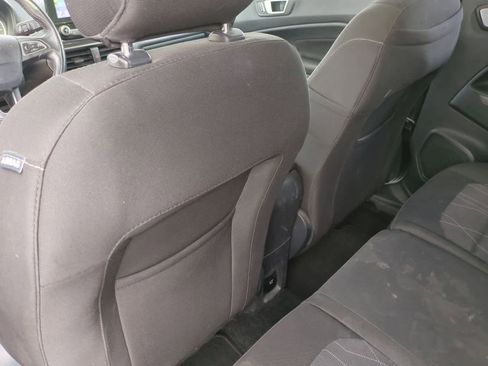 Used 2019 Ford EcoSport SE w/ SE Convenience Package image 18