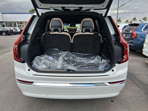 New 2026 Volvo XC90 T8 Plus w/ Protection Package Premier AWD/4WD image 6