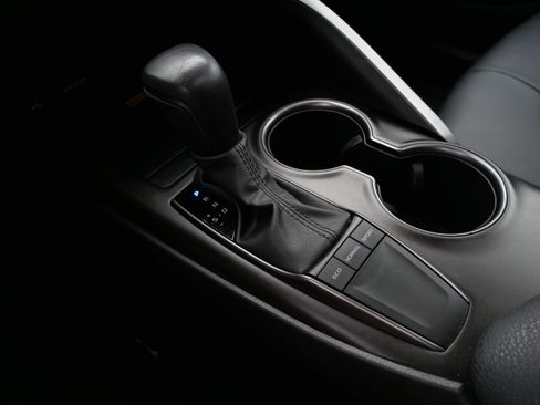Used 2023 Toyota Camry SE w/ Audio Upgrade Package FWD image 29