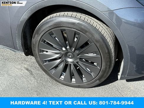 Used 2023 Tesla Model Y Long Range AWD/4WD image 16