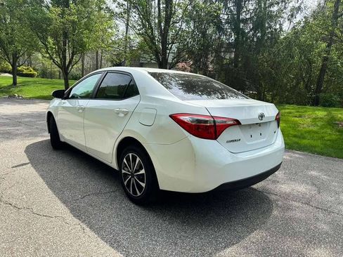 Used 2014 Toyota Corolla LE image 30