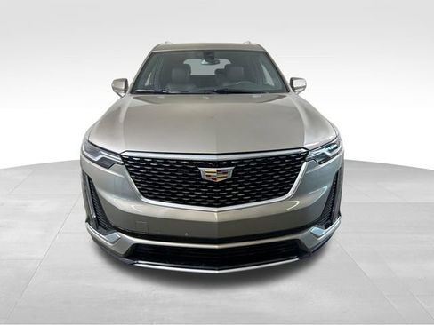 Certified 2023 Cadillac XT6 Premium Luxury image 8