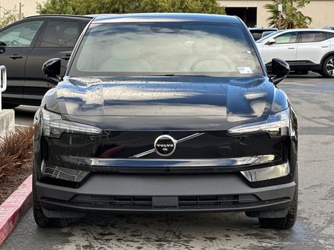 New 2026 Volvo EX30 Ultra w/ Climate Package image 10