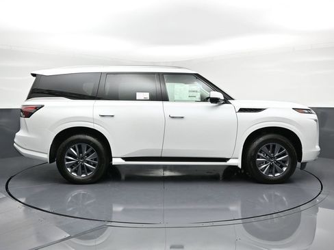 New 2026 INFINITI QX80 Pure w/ Cargo Package image 30