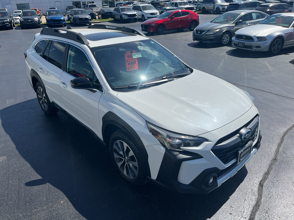 Used 2025 Subaru Outback Limited AWD/4WD image 5