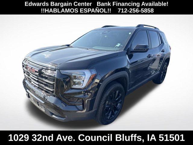 Used 2026 GMC Terrain Elevation w/ Elevation Premium Package FWD image 3