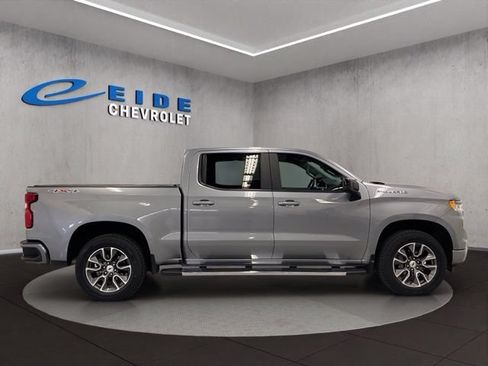 Used 2023 Chevrolet Silverado 1500 RST w/ Max Trailering Package AWD/4WD image 15
