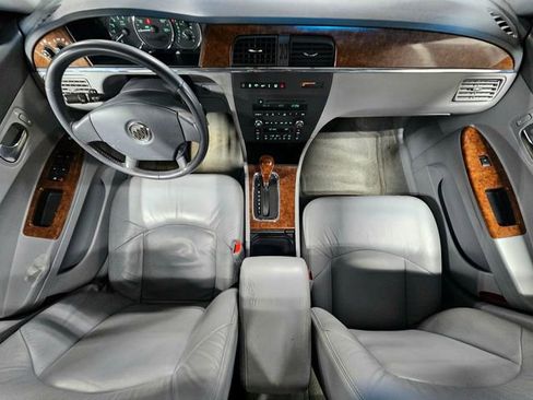 Used 2005 Buick LaCrosse CXS w/ Chrome Appearance Package image 23