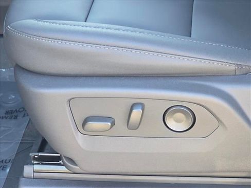 New 2026 Chevrolet Silverado 1500 RST w/ Dark Appearance Package image 32