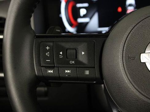 Certified 2023 Nissan Rogue Platinum FWD image 29