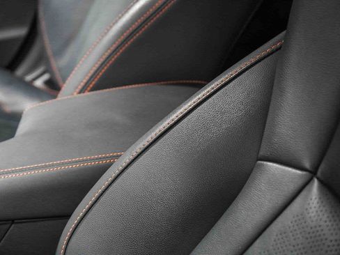 Used 2020 Subaru Crosstrek 2.0i Limited w/ Moonroof Package w/Navigation image 23