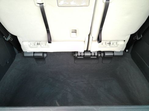 Used 2025 Honda Odyssey Touring image 9