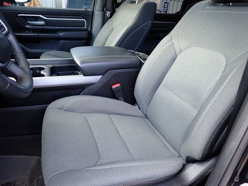 Used 2023 RAM 1500 Big Horn AWD/4WD image 9