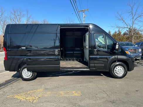 Used 2023 RAM ProMaster 2500 image 34