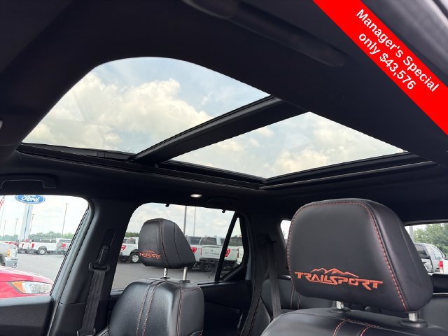Used 2025 Honda Pilot TrailSport image 28