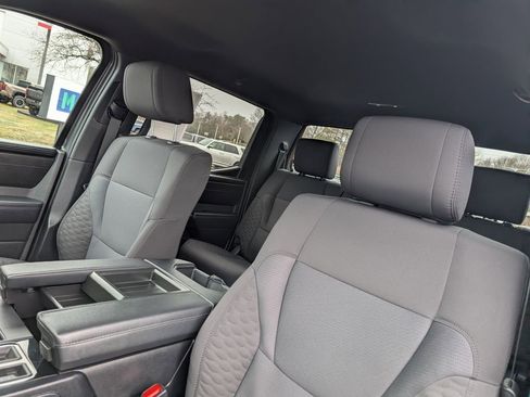 Used 2026 Toyota Tundra SR image 16