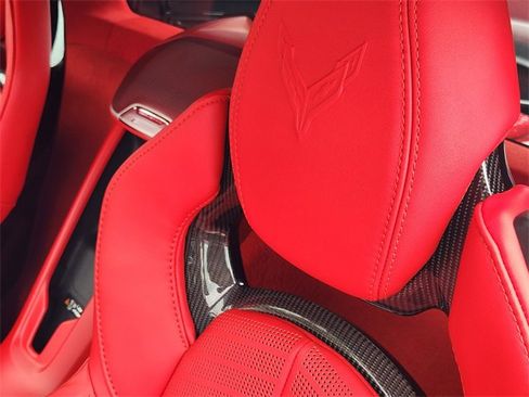 Used 2025 Chevrolet Corvette E-Ray AWD/4WD image 21