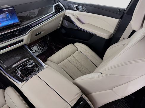 Used 2026 BMW X7 M60i w/ Executive Package AWD/4WD image 25