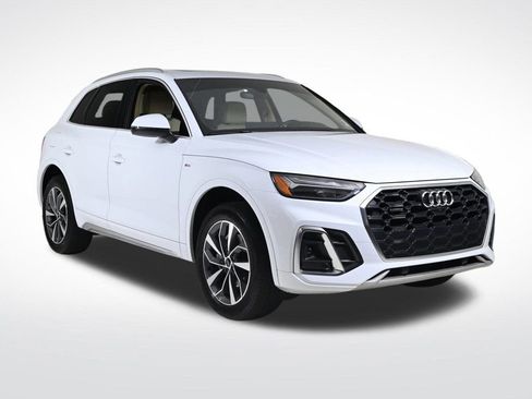 Certified 2023 Audi Q5 2.0T Premium Plus w/ Premium Plus Package image 7