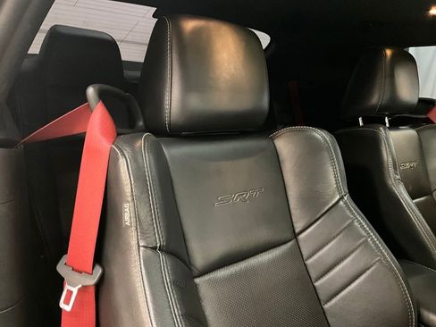 Used 2016 Dodge Challenger SRT Hellcat image 13