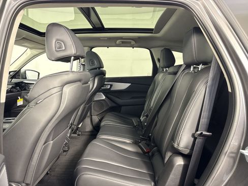 Certified 2026 Acura MDX SH-AWD w/ Technology Package image 24