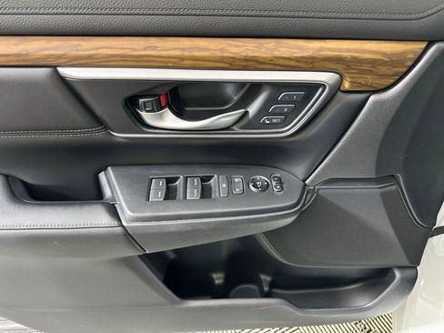 Used 2019 Honda CR-V Touring image 15