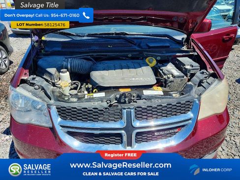Used 2017 Dodge Grand Caravan SXT w/ Rear Park Assist Package FWD image 16