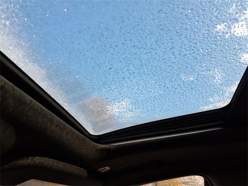 Used 2019 Jeep Grand Cherokee Altitude image 14