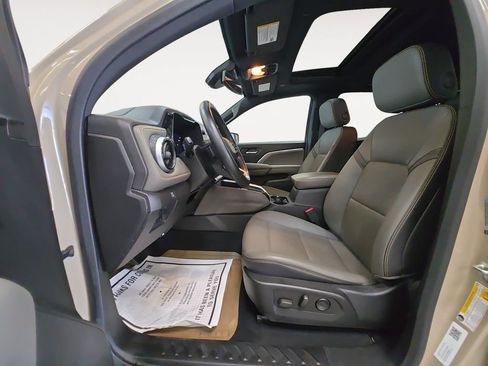 Certified 2024 Chevrolet Colorado ZR2 w/ ZR2 Convenience Package III AWD/4WD image 11