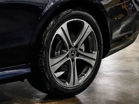 Used 2018 Mercedes-Benz E 300 image 61