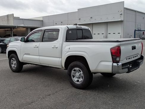 Used 2020 Toyota Tacoma SR5 RWD image 5