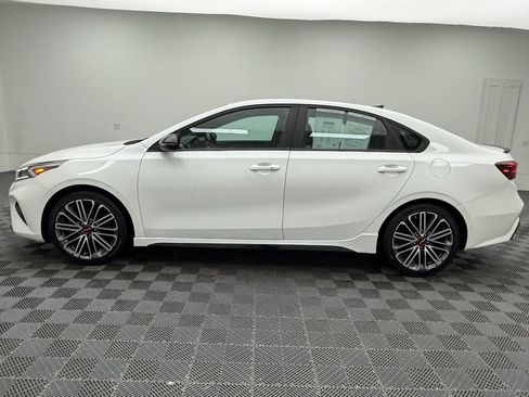 Used 2023 Kia Forte GT FWD image 11