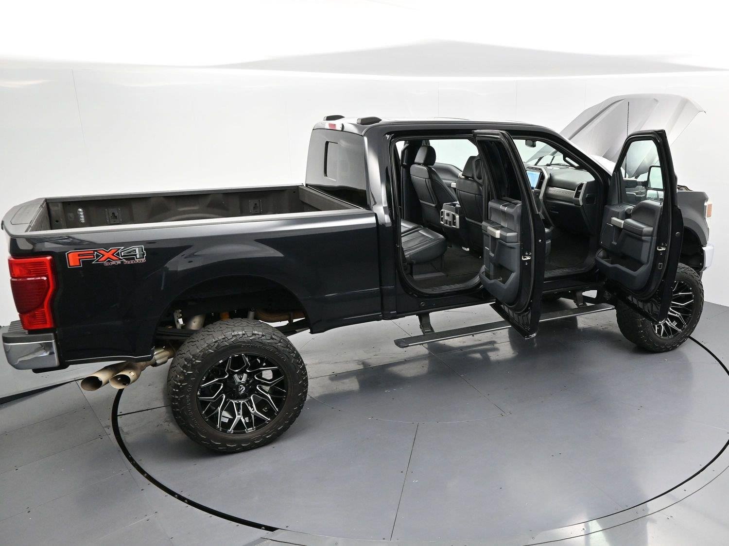 Used 2022 Ford F250 Lariat w/ Lariat Ultimate Package AWD/4WD image 48