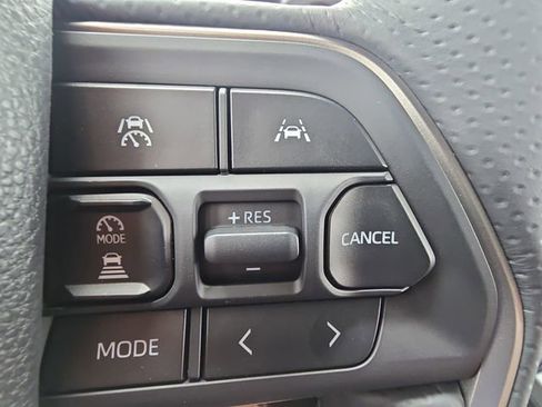 New 2026 Toyota 4Runner TRD Off-Road Premium AWD/4WD image 18