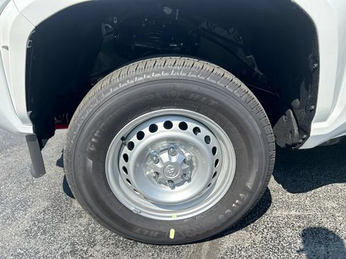 New 2026 Toyota Tacoma SR AWD/4WD image 28