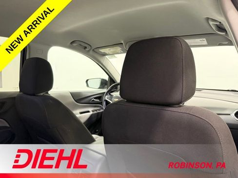 Used 2021 Chevrolet Equinox LT image 13