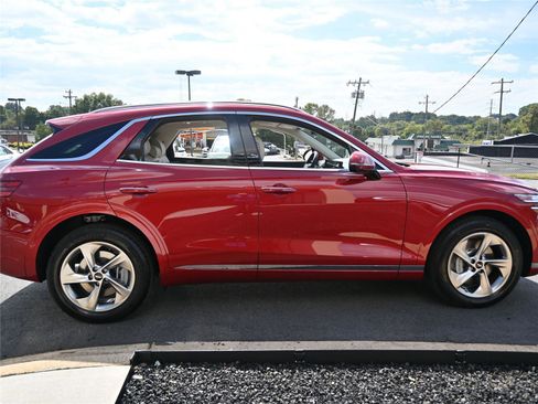 New 2026 Genesis GV70 2.5T Advanced image 4