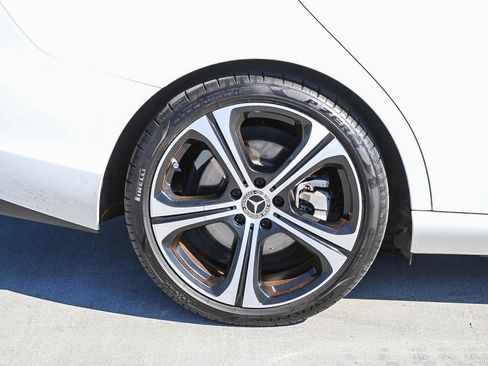 Used 2023 Mercedes-Benz C 300 Sedan image 11