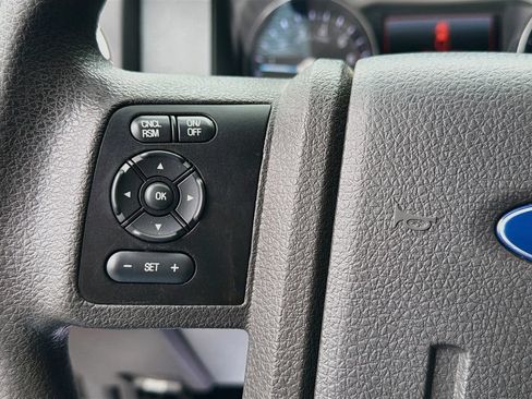 Used 2016 Ford F250 XLT w/ XLT Premium Package RWD image 12