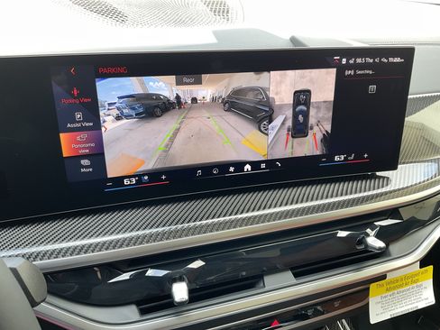 New 2027 BMW X7 M60i AWD/4WD image 16