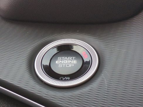 New 2026 Jeep Grand Cherokee Laredo image 30