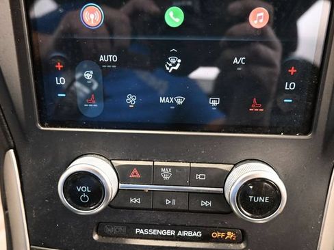 Used 2024 Ford Edge SEL w/ Convenience Package AWD/4WD image 17