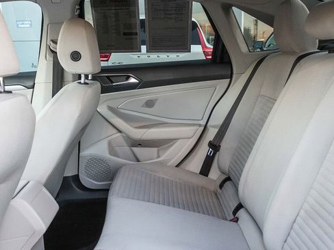 Used 2022 Volkswagen Jetta S image 19