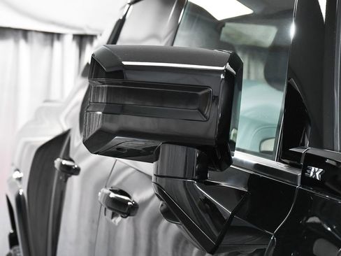 Used 2024 GMC Hummer EV 3X AWD/4WD image 69