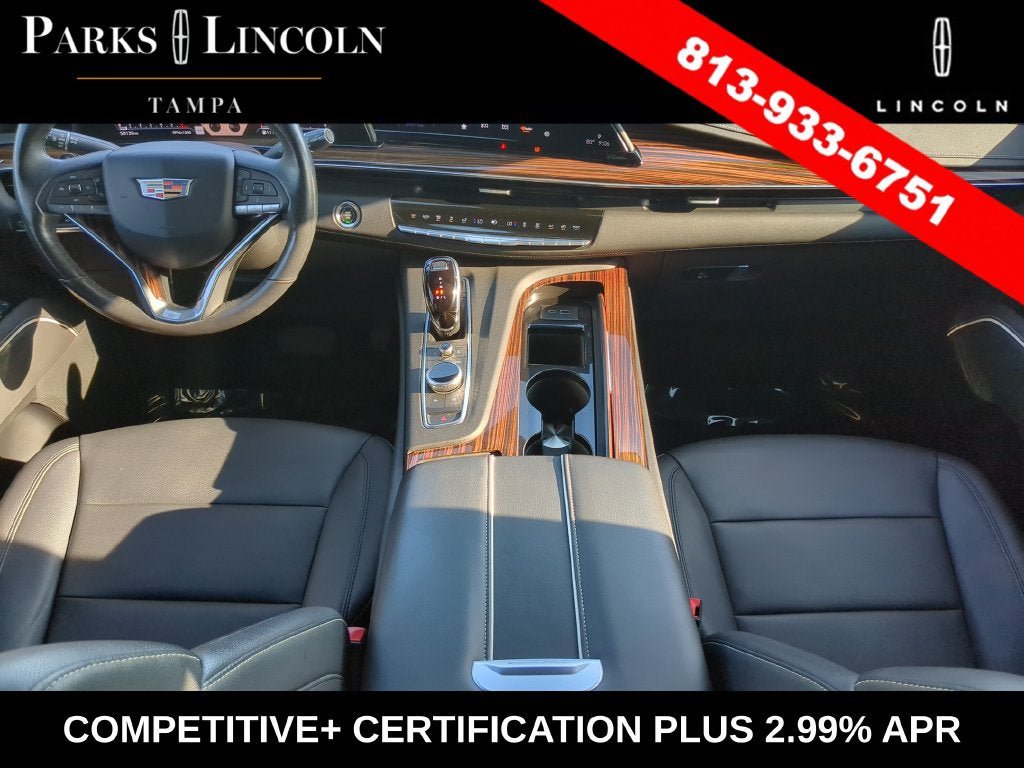 Used 2021 Cadillac Escalade Luxury AWD/4WD image 12