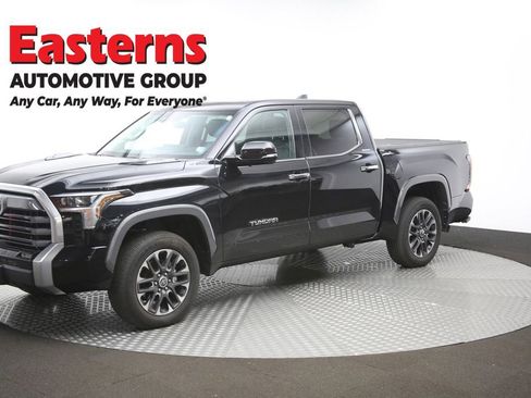 Used 2024 Toyota Tundra Limited AWD/4WD image 61