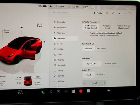 Used 2023 Tesla Model Y Long Range AWD/4WD image 21