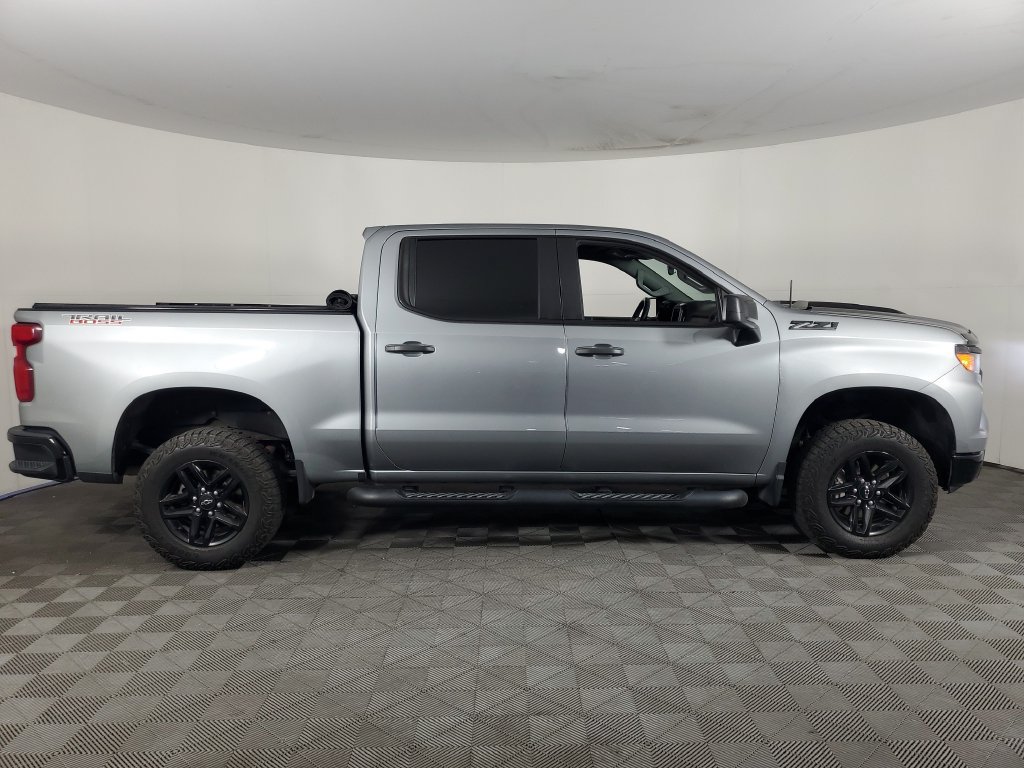Certified 2024 Chevrolet Silverado 1500 Custom Trail Boss w/ LPO, Dark Essentials Package AWD/4WD image 3