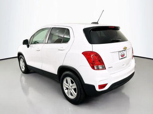 Used 2020 Chevrolet Trax LS w/ Tint and Cruise Package image 7