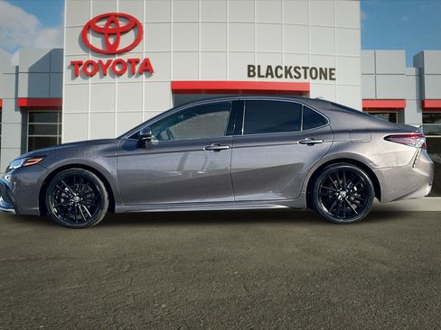 Certified 2022 Toyota Camry XSE image 6